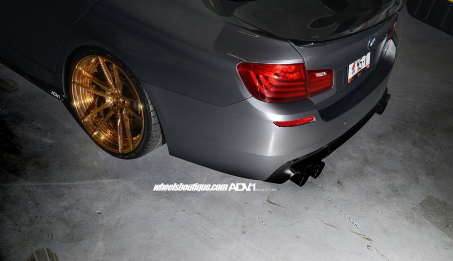 Детали экстерьера BMW M5 on ADV.1 Wheels (ADV5.2MV2CS) 2015 года  (фото 18 из 28)